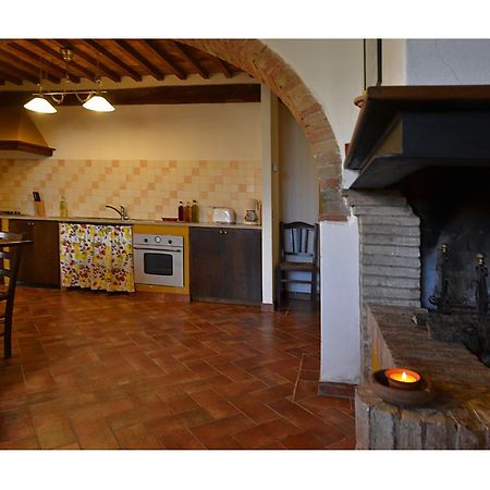 Agriturismo Bellavista Radicondoli Ruang foto